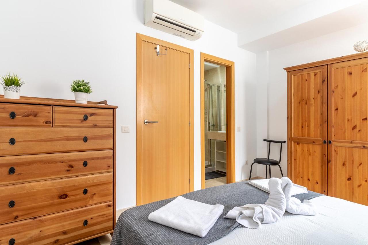 Flatguest San Fernando + 4bdr + Terrace + Parking