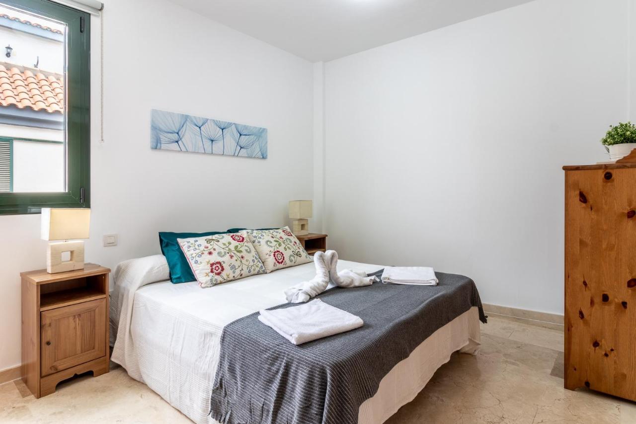 Flatguest San Fernando + 4bdr + Terrace + Parking San Bartolome de Tirajana (Gran Canaria)
